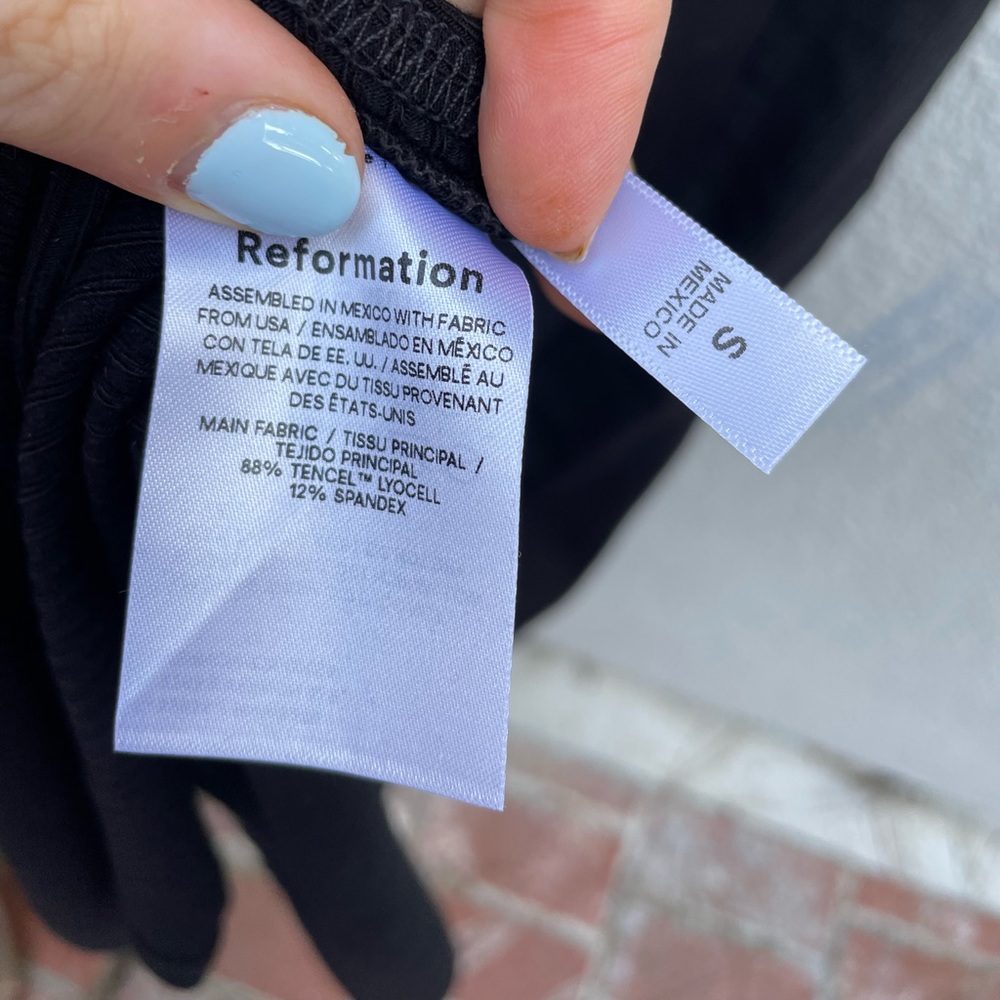 Reformation Cassi Ribbed Dress - Picture 11 of 12